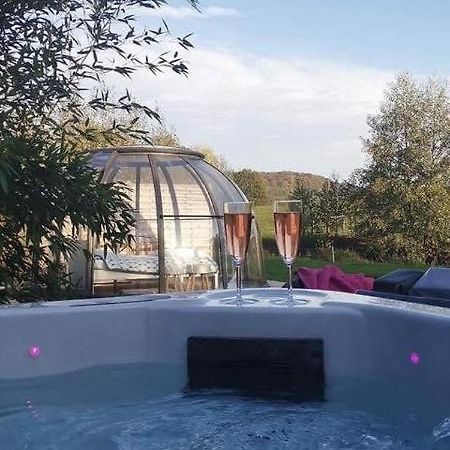 Les Nuits Insolites De La Mothe - Hebergement En Bulle Ou Tiny House Avec Spa Privatif Outremecourt Exterior foto